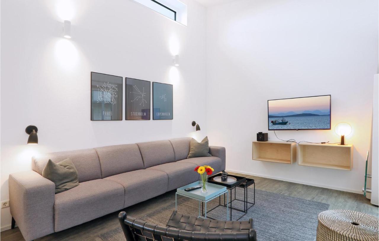 Amazing Home In Lembruch-Duemmer See With Wifi Екстер'єр фото