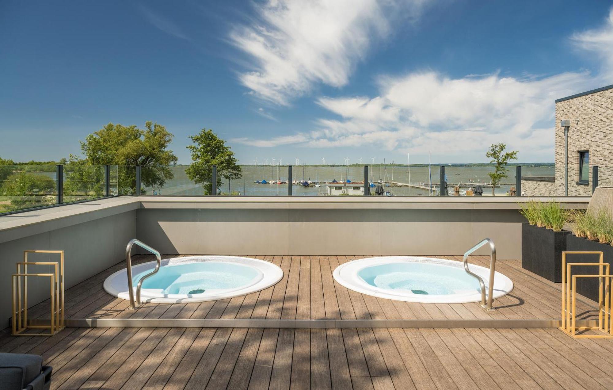 Amazing Home In Lembruch-Duemmer See With Wifi Екстер'єр фото